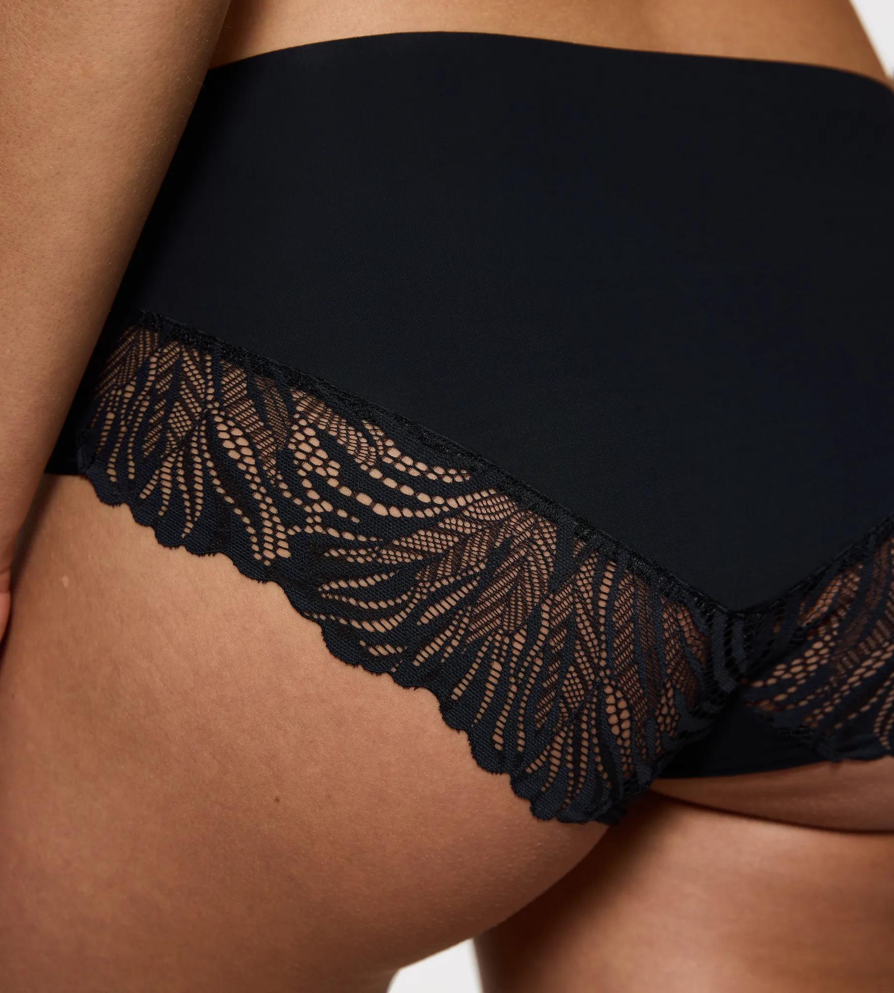Pretty Micro maxi brief with elegant lace design, showcasing soft fabric and clean-cut leg holes.