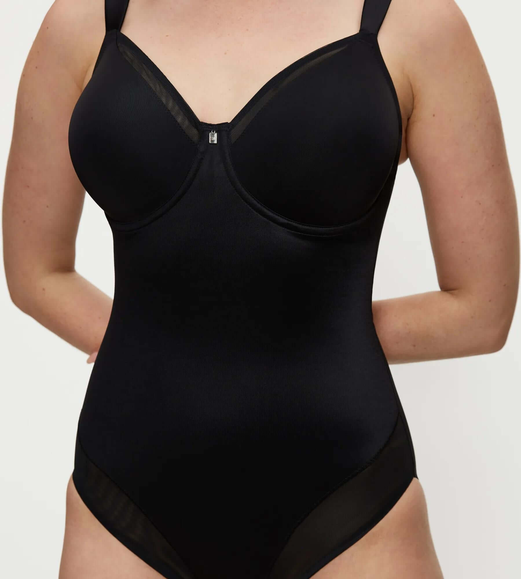 True Shape Sensation bodysuit featuring unpadded cups and decorative mesh inserts for a flawless fit.
