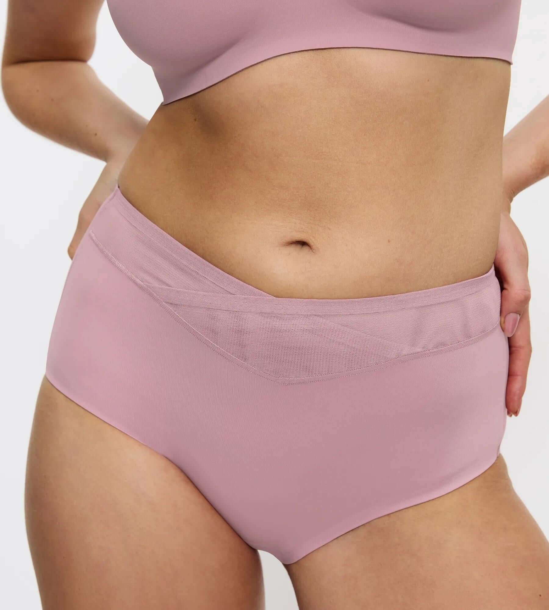 True Shape Sensation T pink maxi brief offering comfort and a seamless silhouette under clothing.