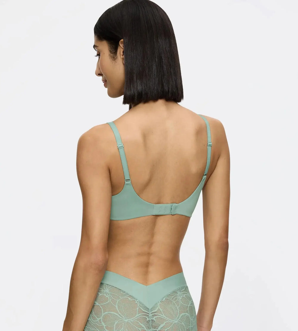 Body Make-Up Illusion Lace back view showing the innovative design and flexible comfort wire for everyday support.
