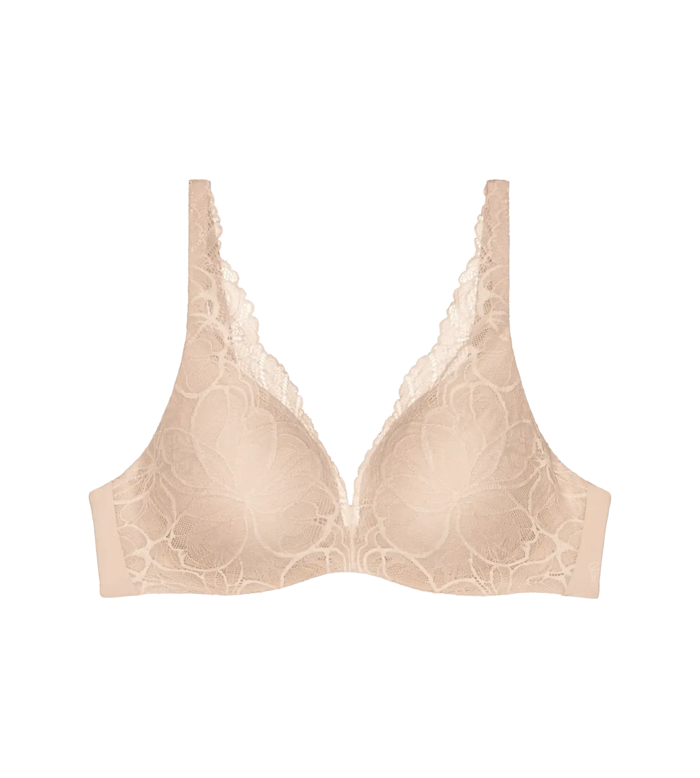 Body Make-Up Illusion Lace bra in nude with lace detailing for comfort and support.