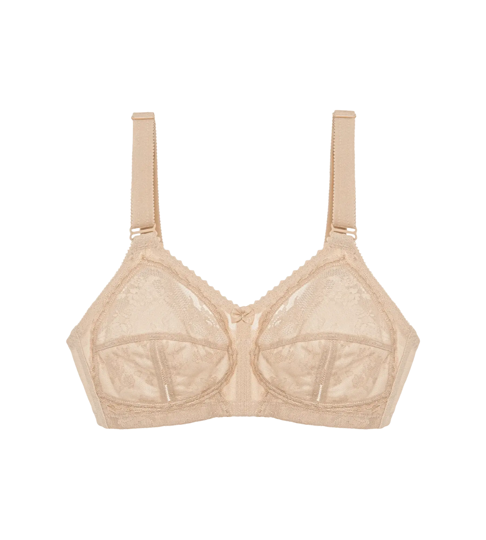 Doreen skin wireless bra in nude color, timeless design for fuller bust support, ideal under any outfit.