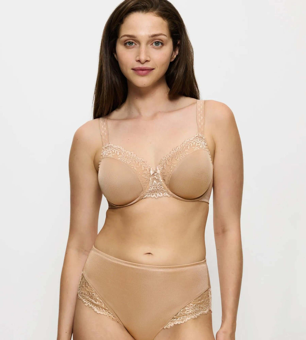 Ladyform Soft minimiser bra with lace trim, providing support and comfort for daily confidence.