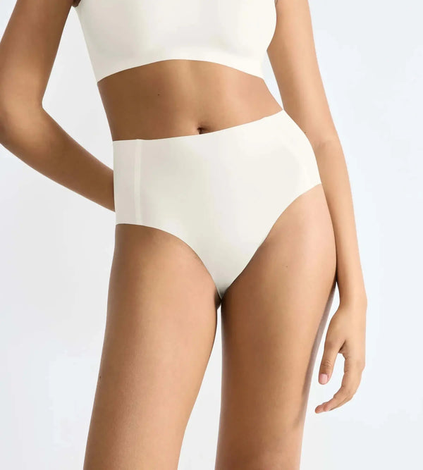 sloggi ZERO Feel Seamless High-Waisted Brief