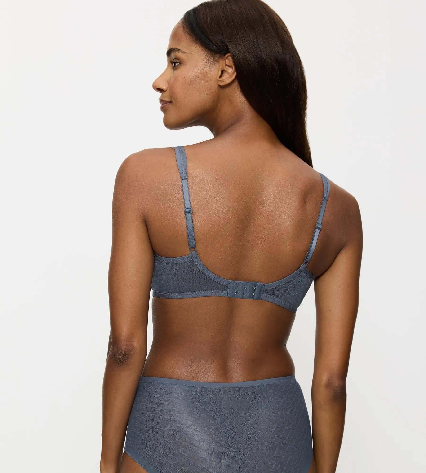 Triumph Signature Sheer Bra – Cloudy Blue