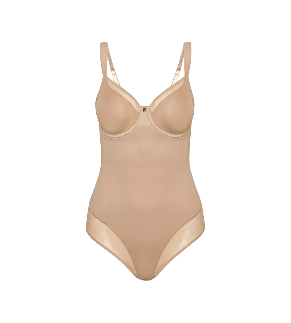 True Shape Sensation bodysuit featuring unpadded cups and shaping wires for a smooth fit under tight outfits.